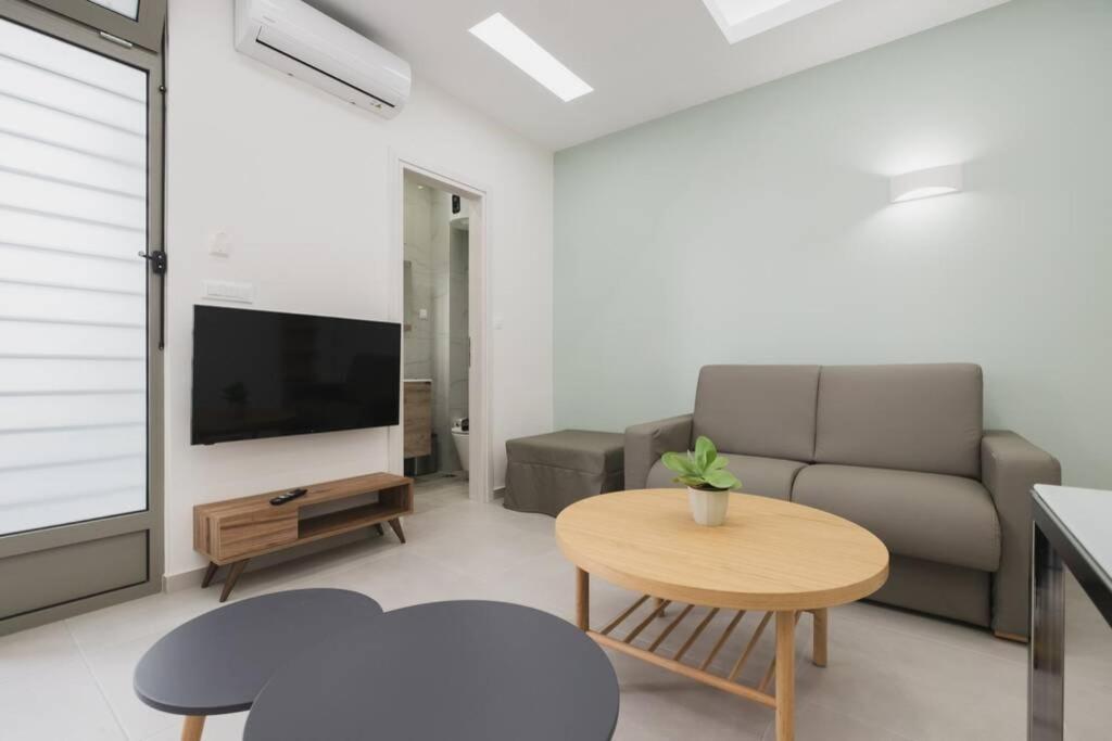 Peris 3 - Central Apt Near Old Town - Ac, Wifi Chania  Екстер'єр фото